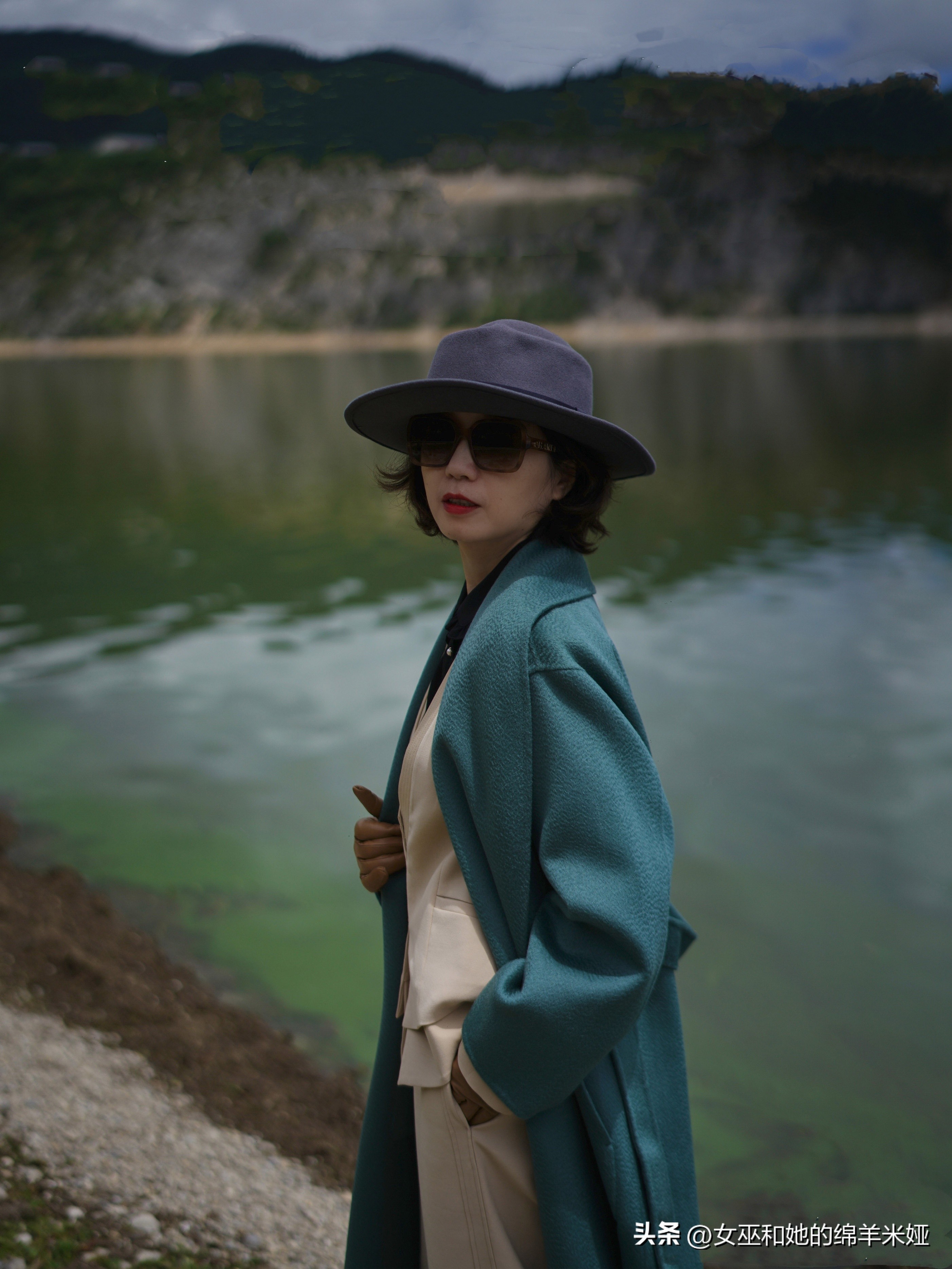 冬天怎么挑选衣服,冬天大衣什么颜色好看