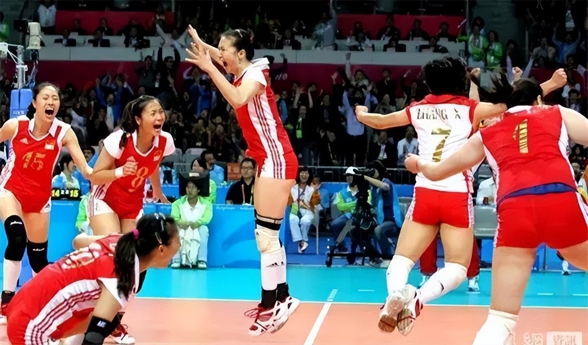 中国女排国手杨昊,中国女排杨昊和刘亚男