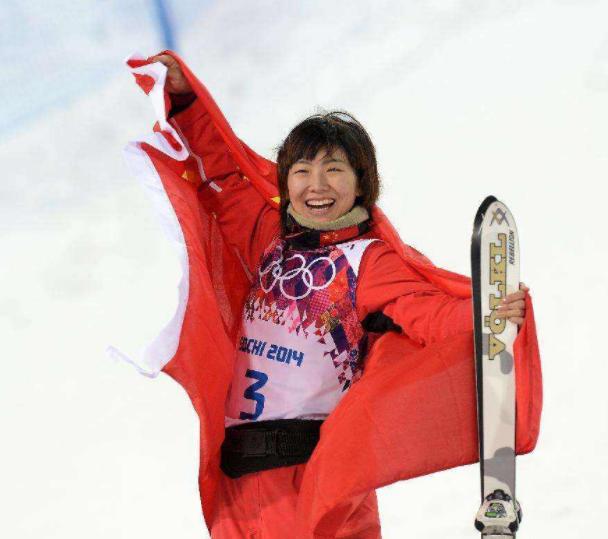 徐梦桃奥运冠军的故事简短,徐梦桃奥运夺冠视频完整版