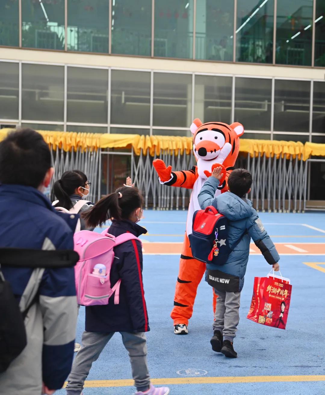 直击开学典礼现场,直击开学第一课