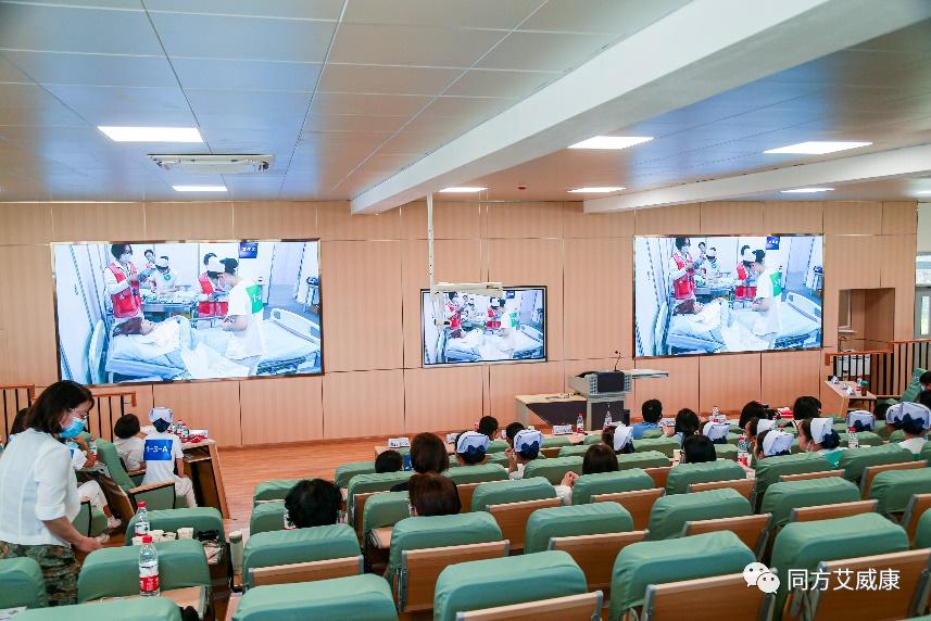 吸引近15万人在线观看，医教信息化进程走向“快车道”