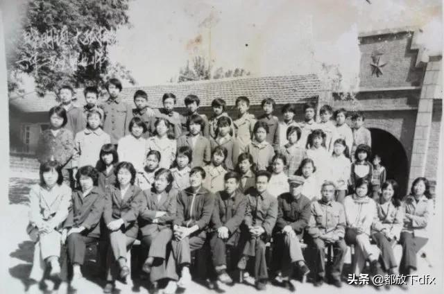 最难对的上联横批,简单的上联下联横批有哪些