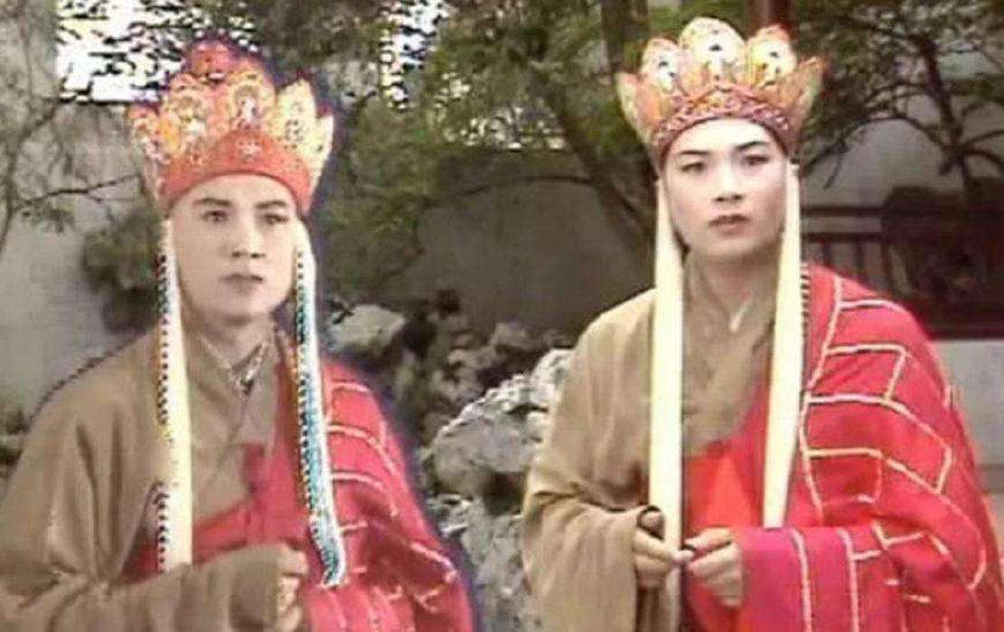 文殊菩萨派青狮精暗害乌鸡国国王,西游记青狮精为什么下凡