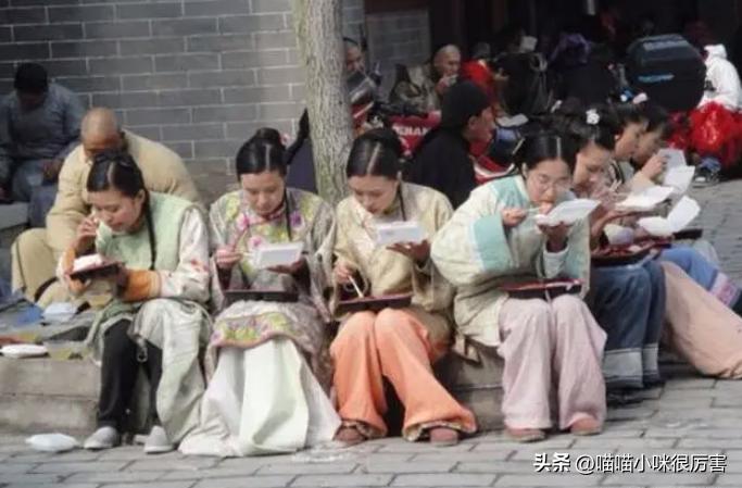 横店群演遍地美女,横店群演懒汉男女