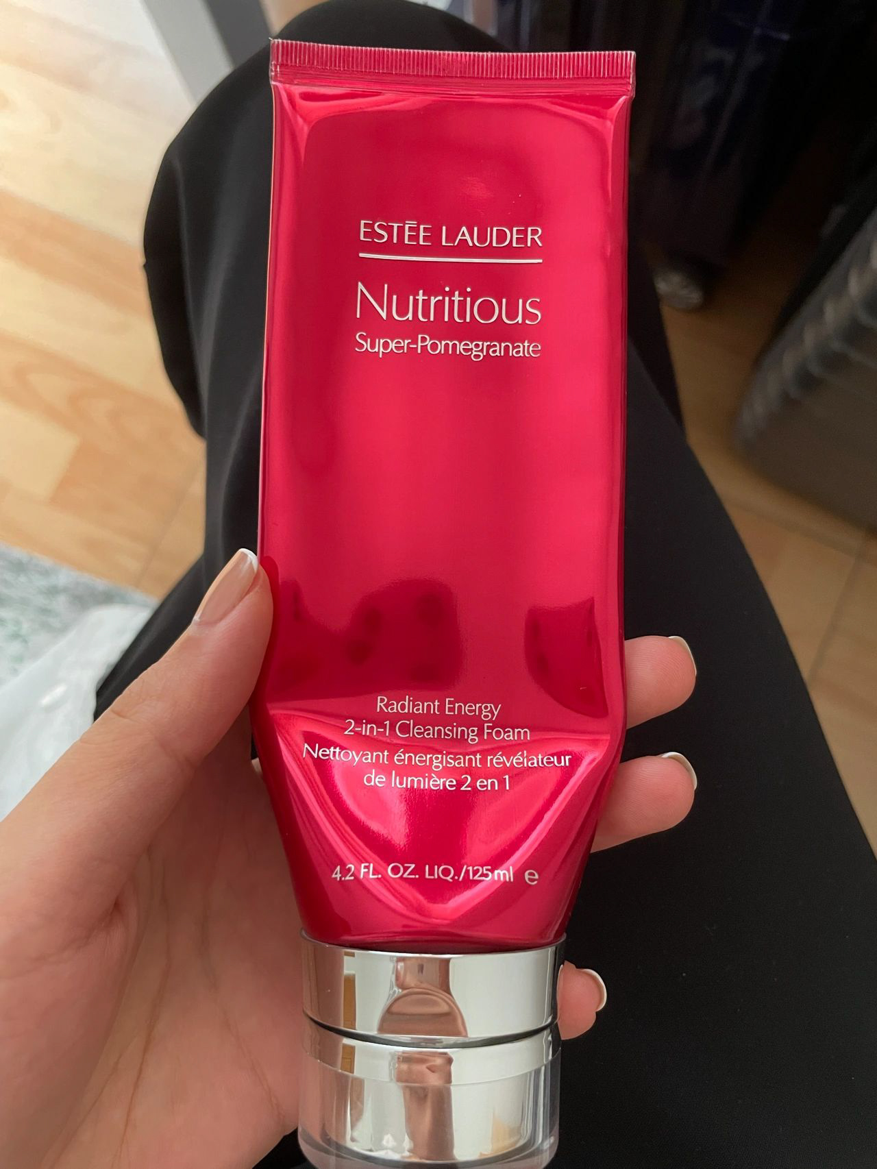 妮维雅氨基酸洗面奶成分温和吗,氨基酸洗面奶真的有用吗怎么用