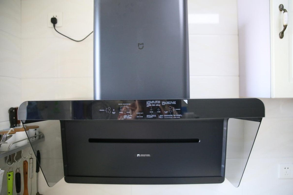 米家智能净烟机s1的油烟排到哪里,米家净烟机s1真的不用洗吗