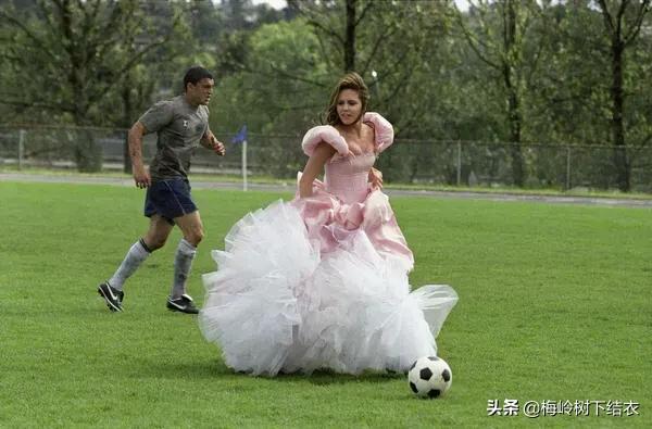 女足一周年夺冠视频,女足夺冠让人热血沸腾