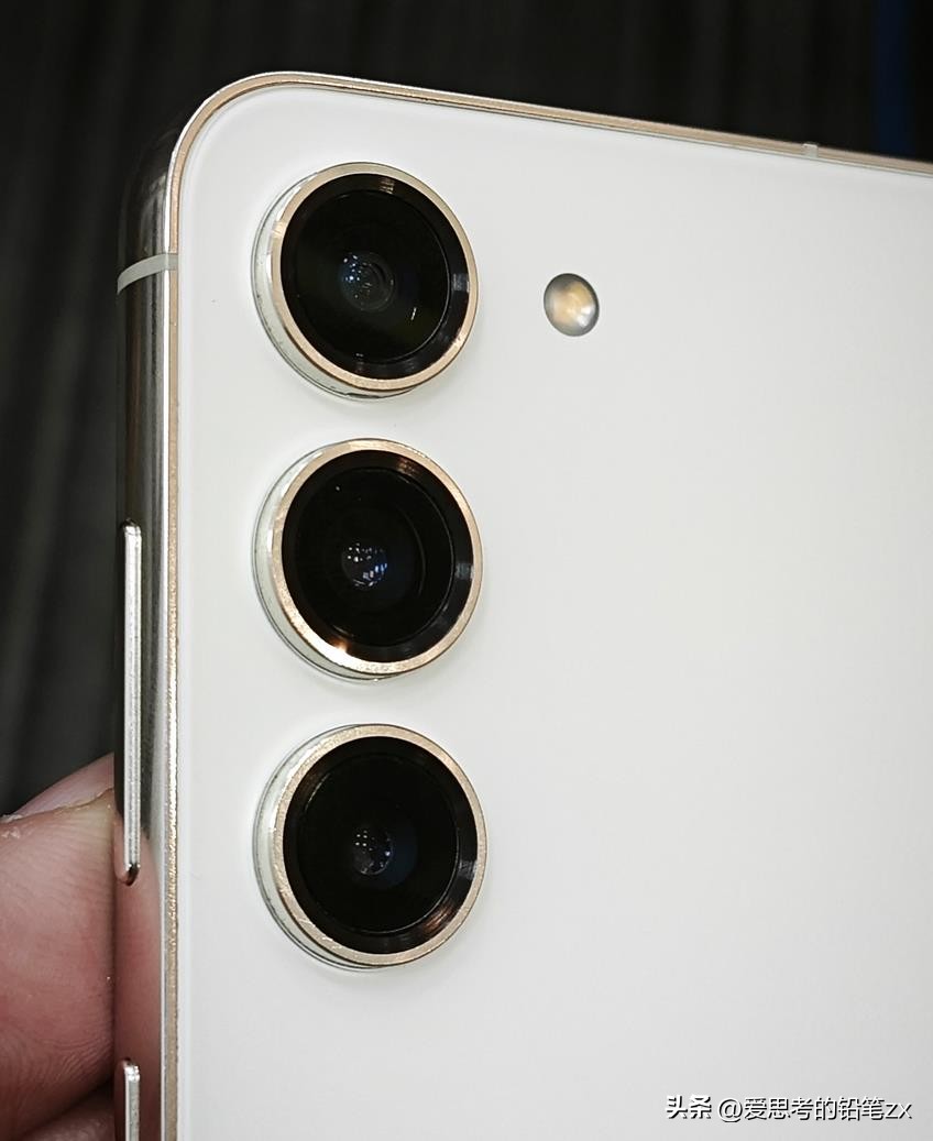 三星最新款手机s24,三星手机s23缺点