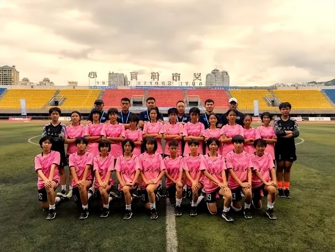 娓╂殩鐩镐即涓虹埍榛旇,涓虹埍榛旇浠庡績鍑哄彂