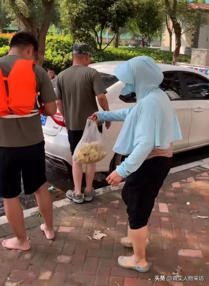 赴台老兵后人郑州寻根觅亲,台湾河南籍老兵亲属大陆寻根