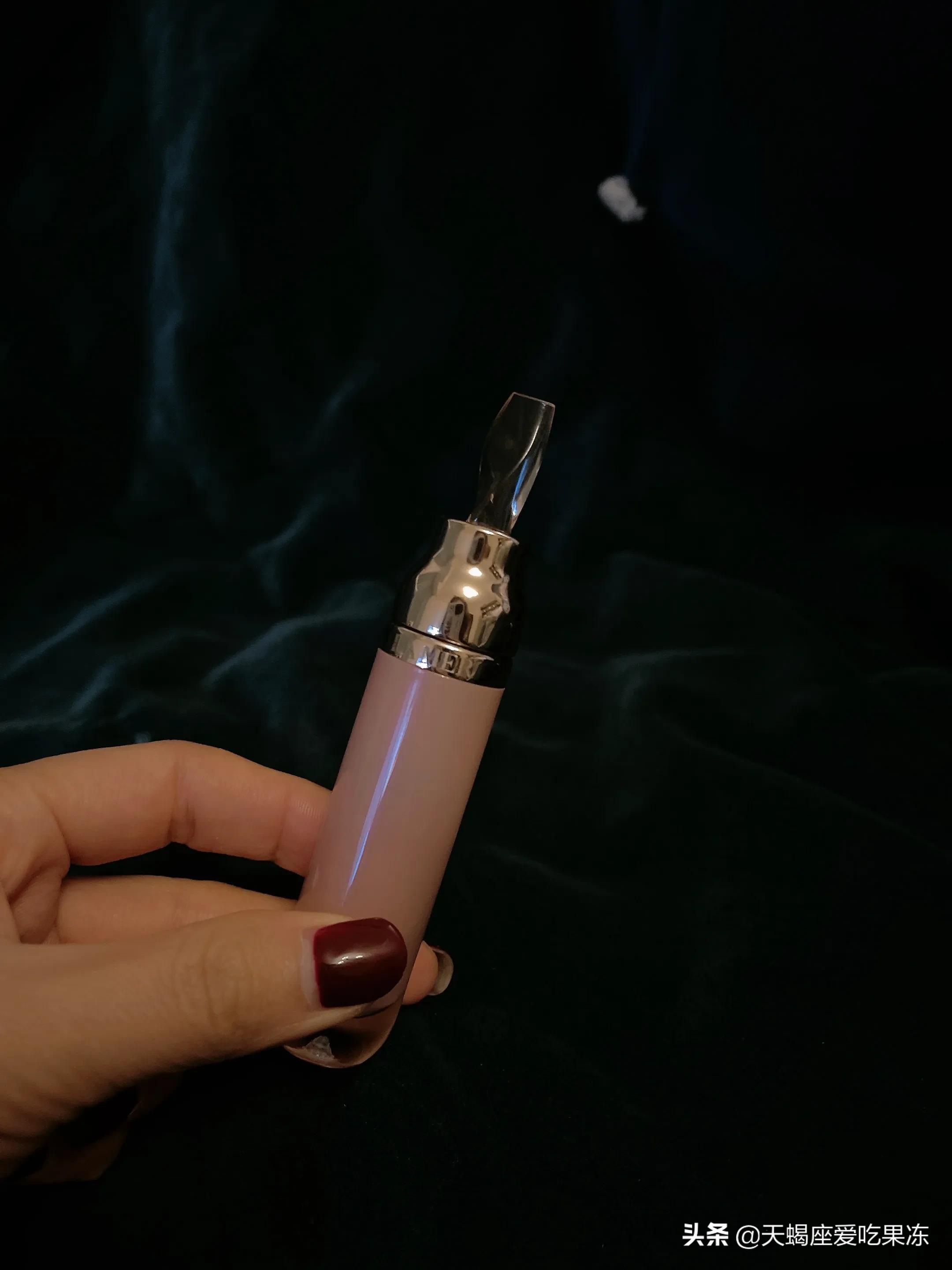 唇部护理产品推荐学生专用,滋润唇部的产品