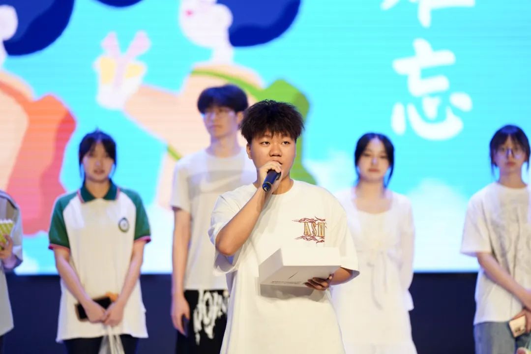 重庆市江北中学毕业典礼|情系江中青云万里