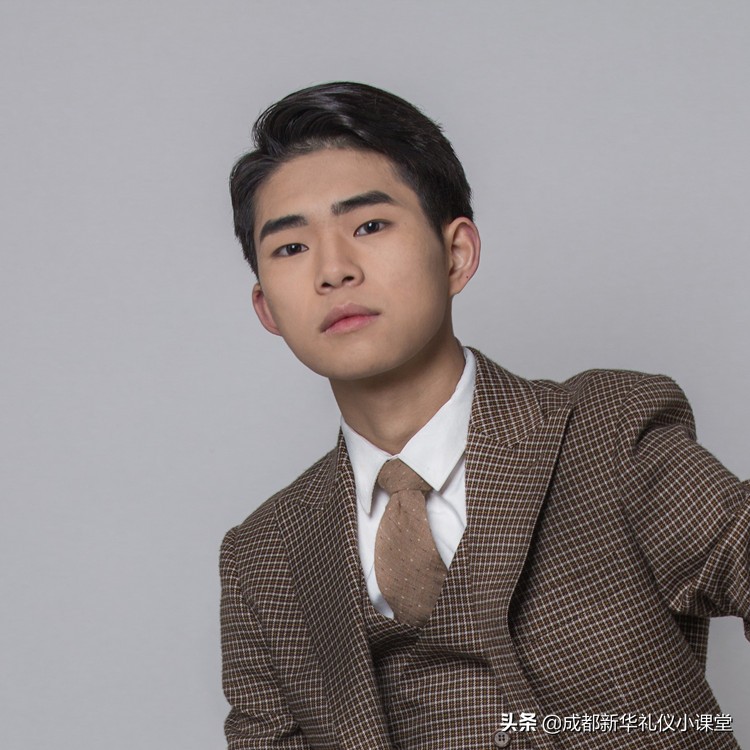 鎴愬绔嬩笟鎴愬氨鑷垜,鍕ゅ鑻︾粌鏅烘収鍓嶈