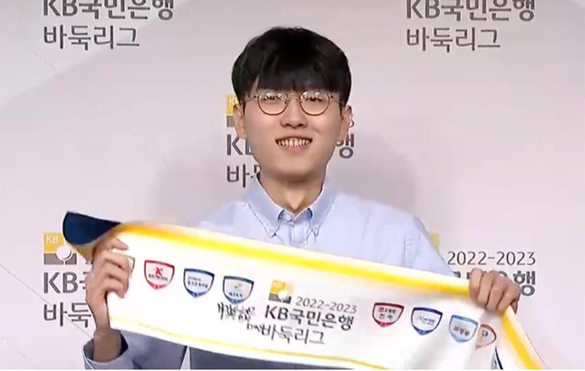 韩国比赛秀恩爱,韩国选手秀恩爱