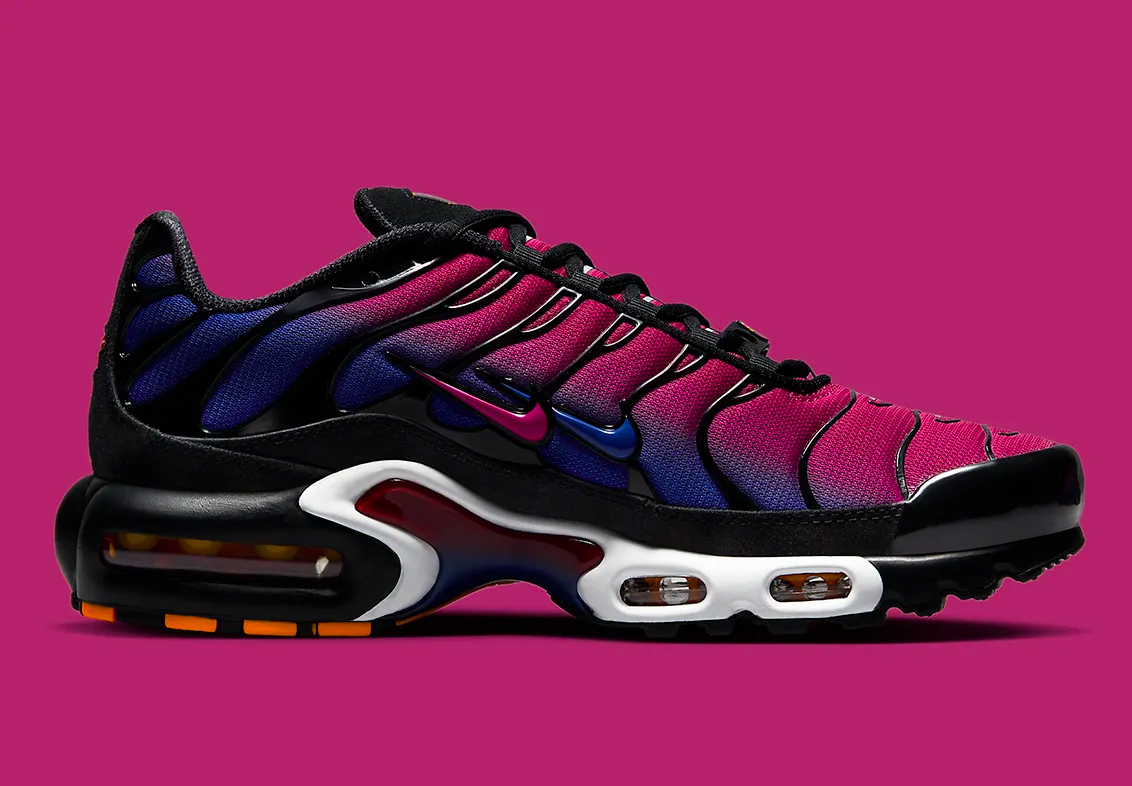 巴萨配色球鞋,又一双神仙鞋