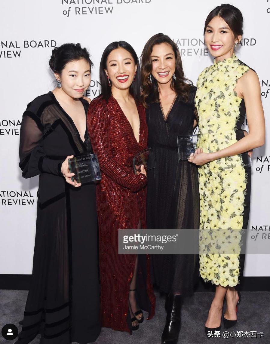 带1000万珠宝进组，谈18年恋爱不结婚，彪悍的人生不需要解释