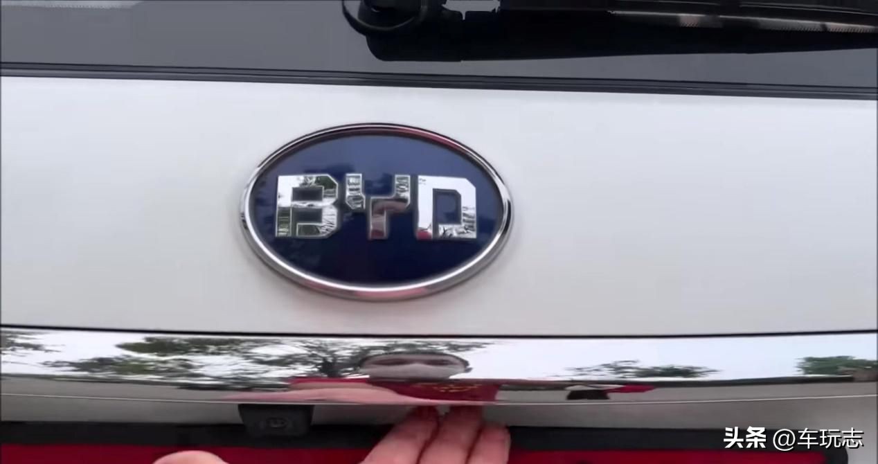 e6比亚迪新能源汽车,纯电动比亚迪e6不容忽视的亮点