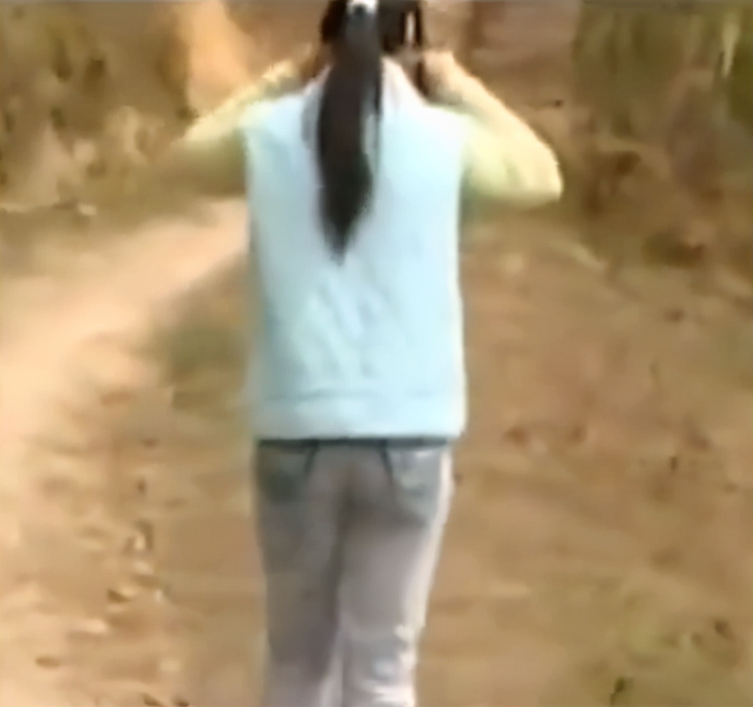 18岁少女意外晕倒有超前记忆,16岁少女突然晕倒