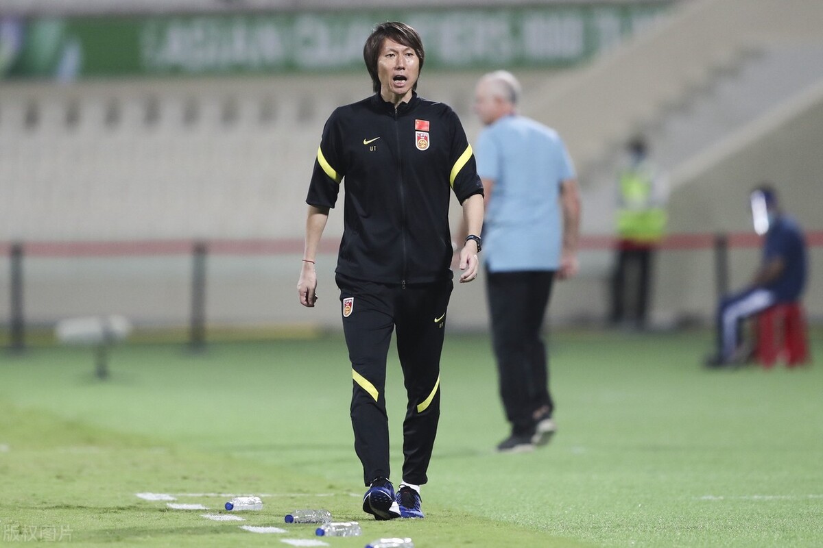 李铁事件最新消息，足协下封口令！带走当天细节曝光，有人在发抖