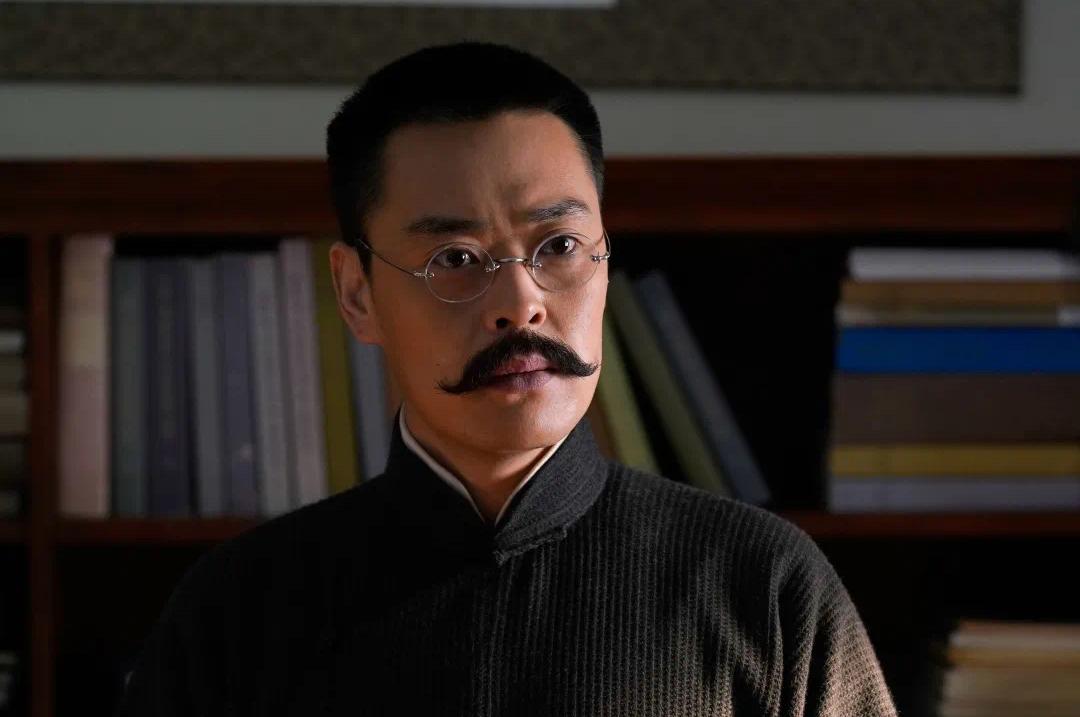 《亮剑》魏和尚:为追演员梦穷到吃狗粮,拍戏患抑郁症,如今怎样