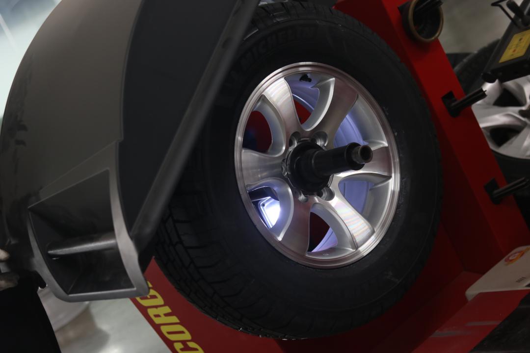 06年丰田霸道汽车翻新全过程,从山西拉回来的车