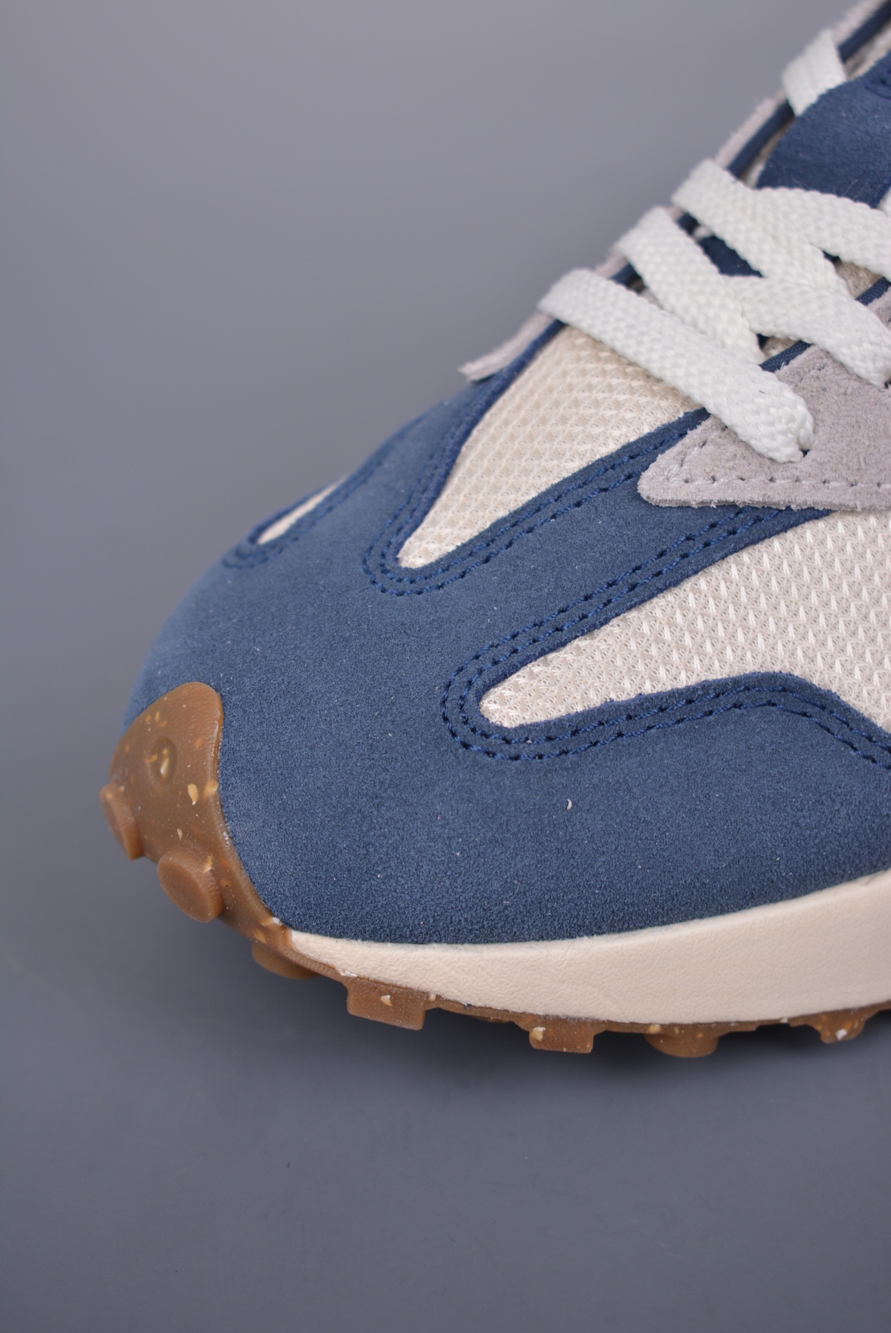 新百伦nb327复古运动鞋,新百伦和newbalance的区别标志