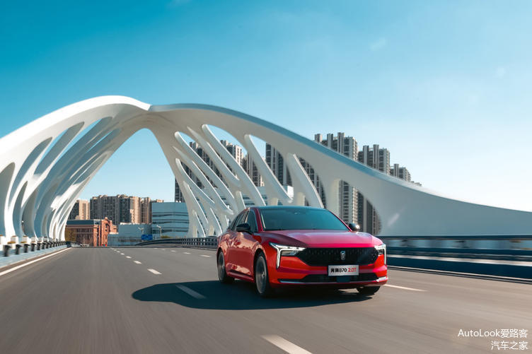 09年奔腾b70发动机2.0什么型,奔腾b70新款的发动机与红旗的一样