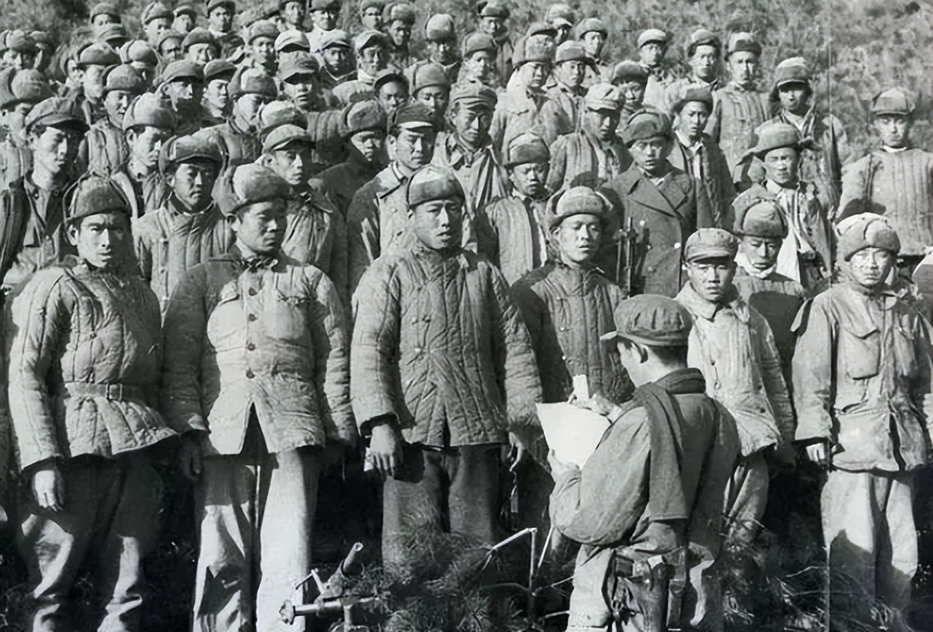 朝鲜惨败,男女比例严重失衡,志愿军高层严令:犯作风错误者枪毙