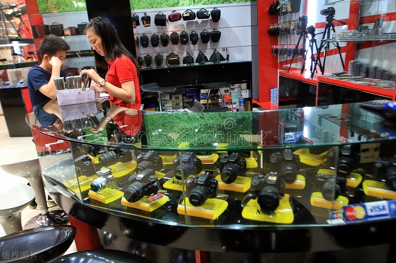 选择摄影器材应该考虑哪些方面,大画幅相机与摄影器材