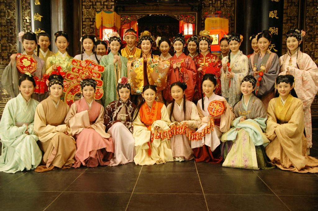 胡玫版新红楼未映被网友称已提前劝退,大家需不需要新红楼梦?