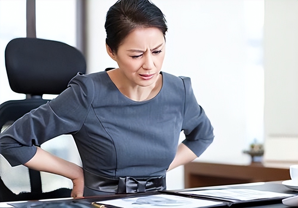 老人含泪说子女,母亲无奈哭诉儿子无底线啃老