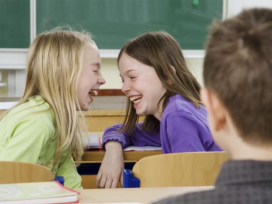 为啥小红和小明一听就是小孩名字,为什么小明小红一听就是小孩