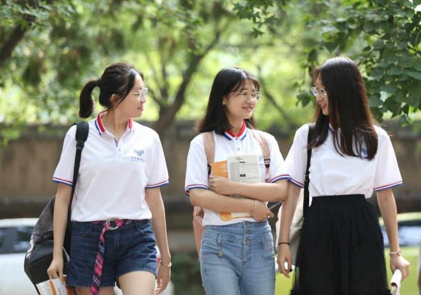 文理科10大“高薪”专业出炉,上榜专业不容小觑,吸金指数五颗星