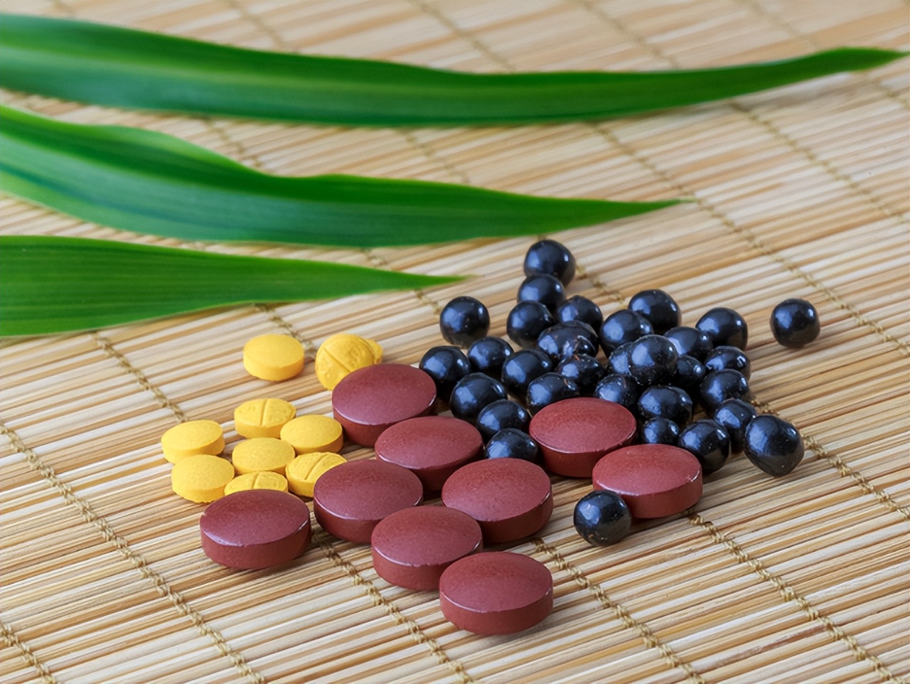 丹参片可以治疗冠心病吗,冠心病能长期吃丹参片吗