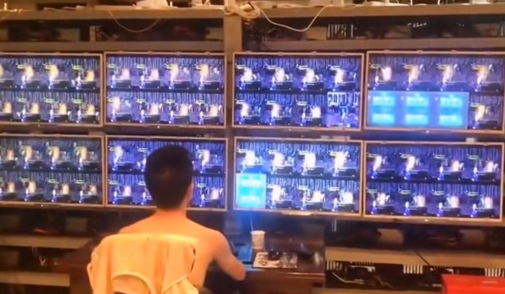 DNF工作室使用机械臂搬砖,dnf搬砖工作室搬砖装备