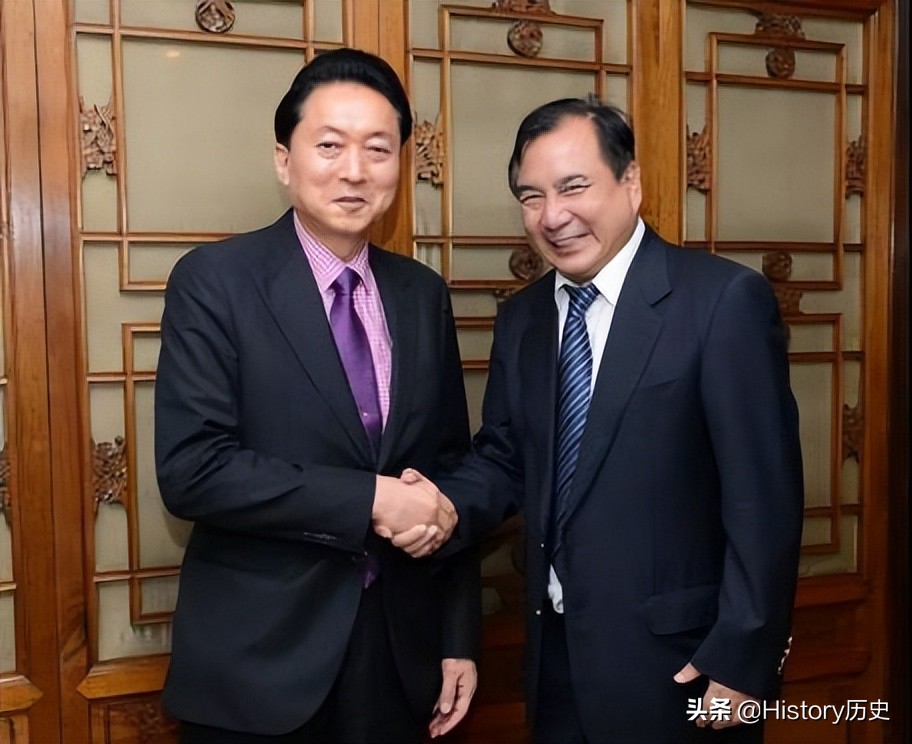 李晓华：京A00001、京A88888的拥有者，中国第1个开上法拉利的人