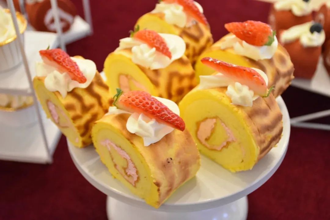 单县第二中学教师集体生日会,单县二中会议