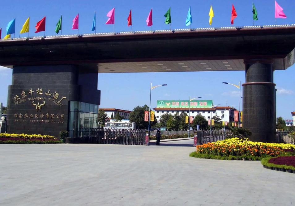 牛栏山白酒百年,牛栏山白酒为什么后劲这么大