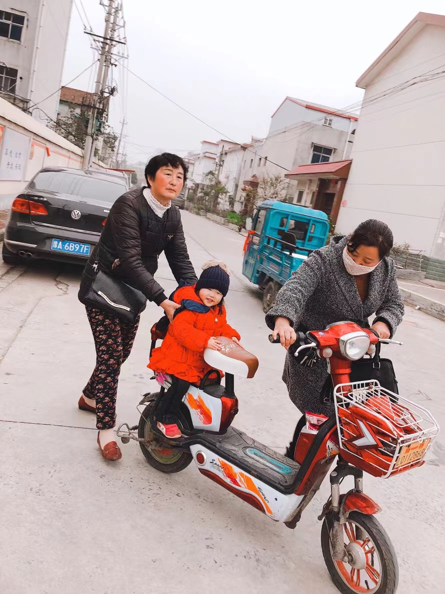 13年前河南小伙娶日本妻子,十三年前河南村小伙娶日本姑娘