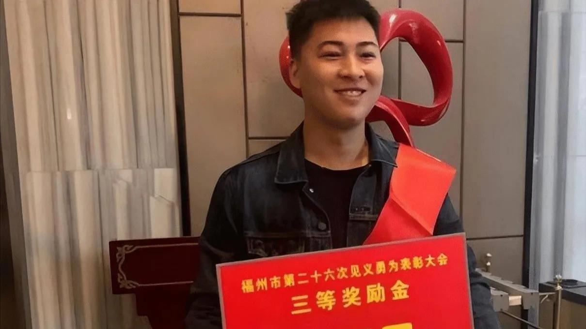 见义勇为却被关押14天后续,见义勇为反面临60万赔偿最终结果