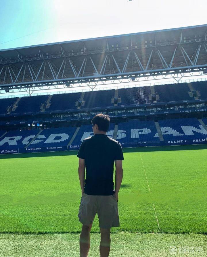 武球王失单刀西班牙人,武球王回归视频