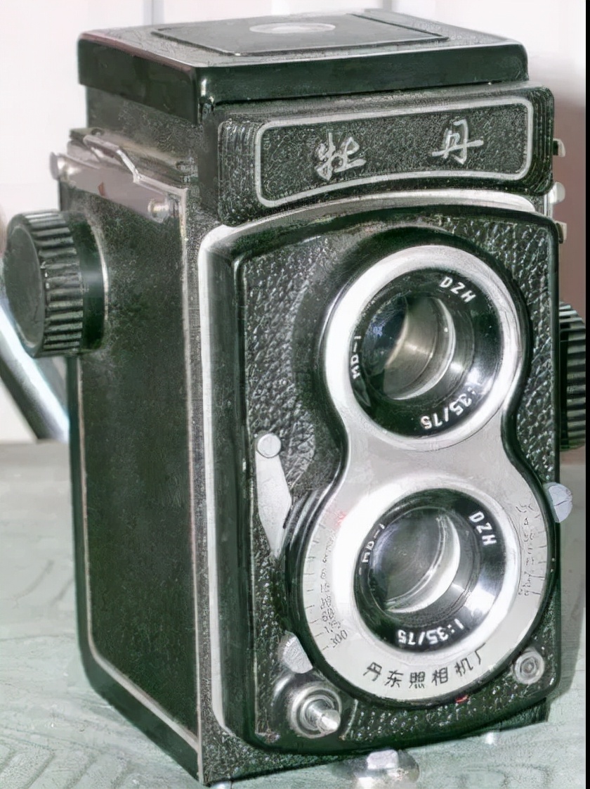 吉利创始人:李书福的传奇人生