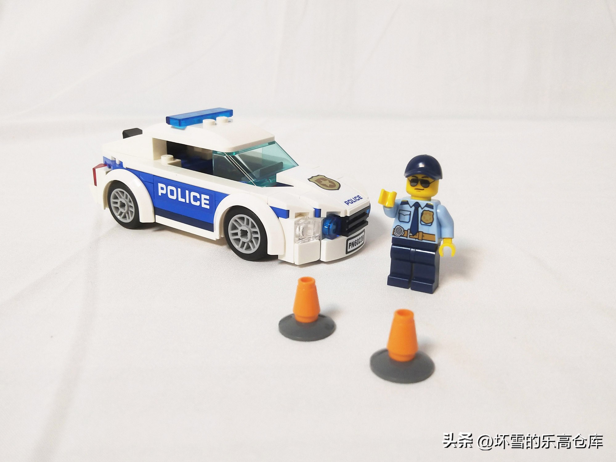 你喜欢乐高吗,乐高最简单的警车巡逻车
