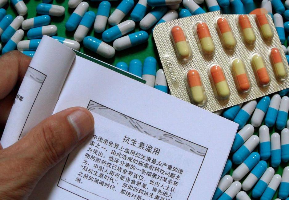 阿莫西林和头孢哪个对身体危害大,世界上两大抗生素阿莫西林和头孢