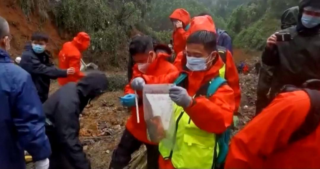 东航黑匣子找到了结果出来了吗,东航飞机黑匣子找到了