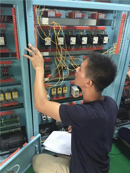 电工转行的最佳出路,新手小白如何转行做电工