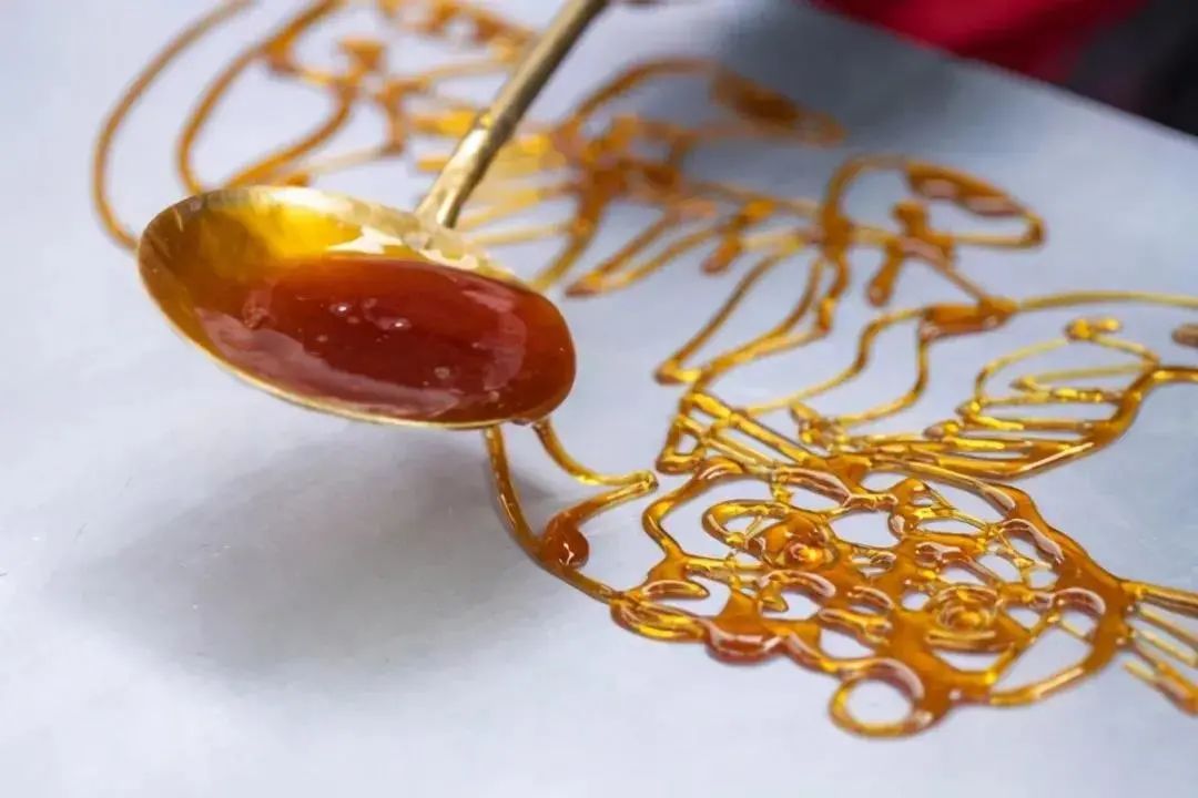 一勺一铲画出“万般甜”