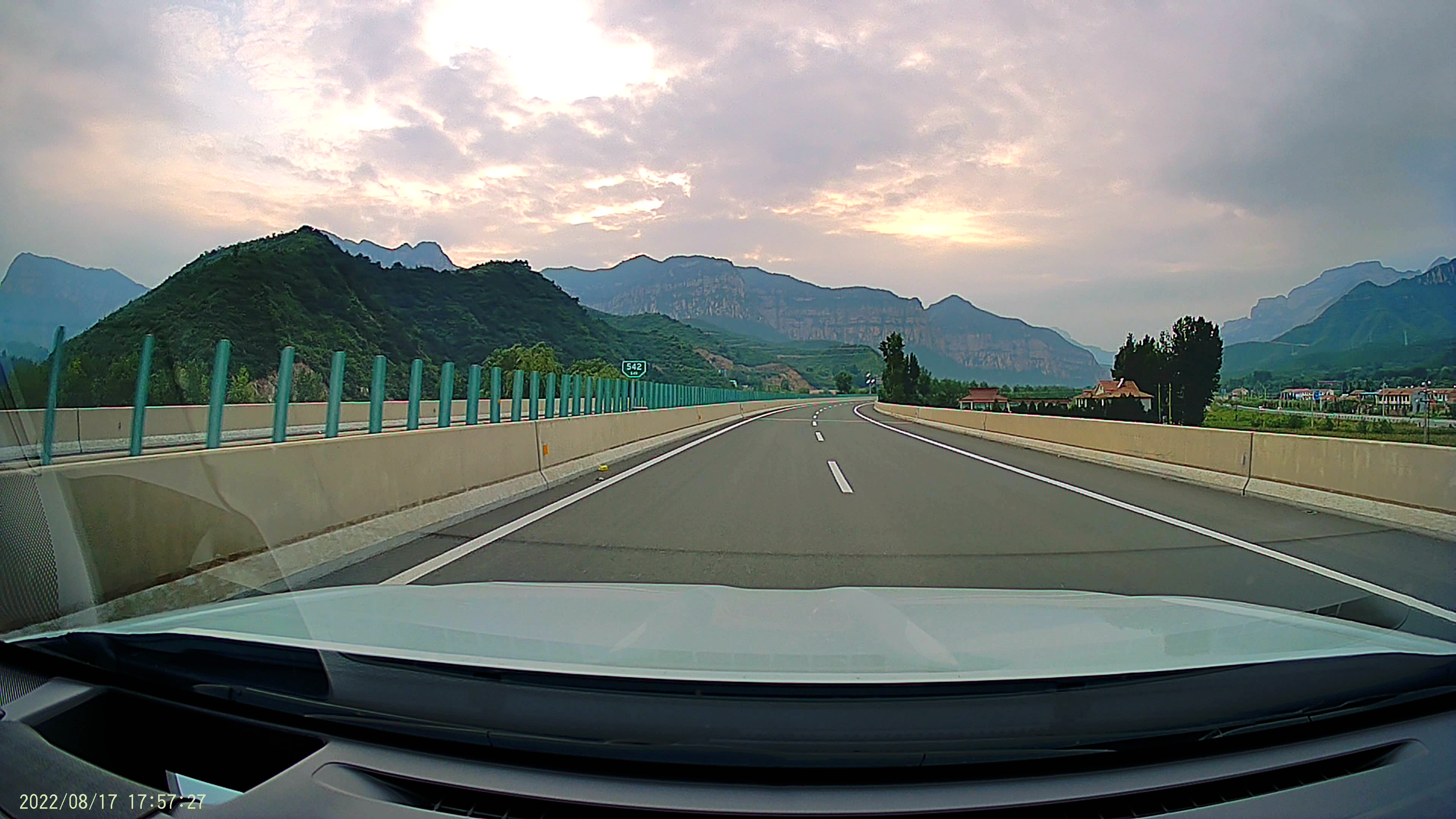 游太行山大峡谷优秀作文,游太行山大峡谷