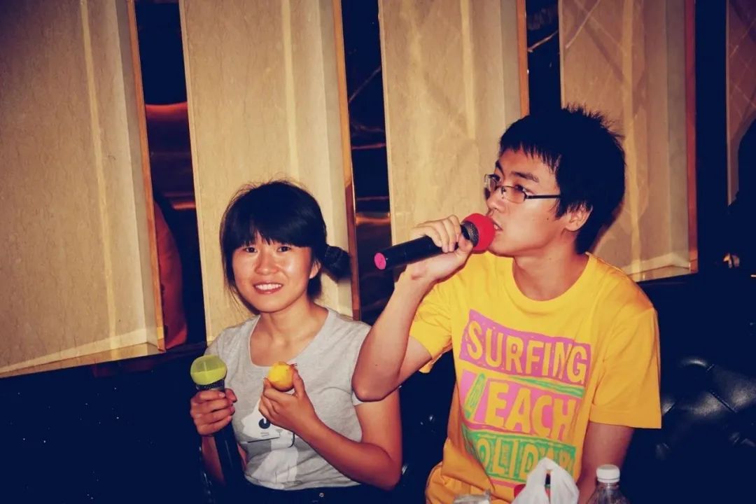 女生初中辍学打工到香港读博,从小辍学后去香港读博