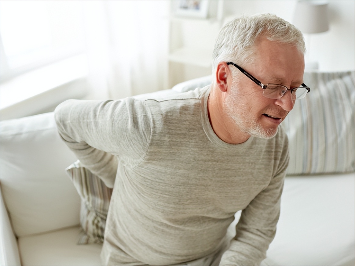 一把年纪，还老不正经？老年人的性与爱，为何无处安放